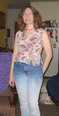 Alyce in faded jeans (Click to enlarge)