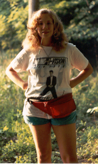 Alyce with fanny pack (Click to enlarge)