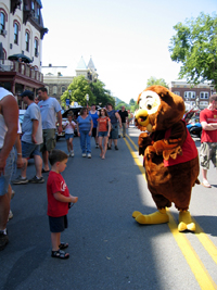 Owl mascot with boy (Click to enlarge)
