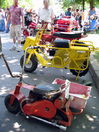 Mini motorcycles (Click to enlarge)