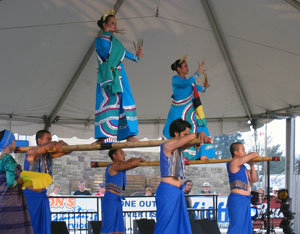 Dancers on poles (Click to enlarge)
