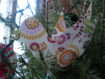 Paper bird ornament (Click to enlarge)