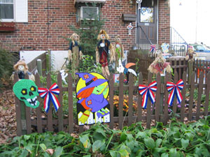 Halloween fence (Click to enlarge)