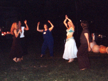 Bellydancing group (click to enlarge)