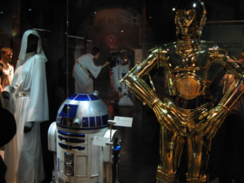 R2D2 and C-3PO (Click to enlarge)