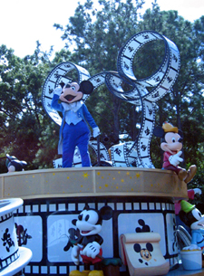 Mickey Mouse float (Click to enlarge)