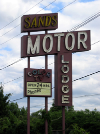 Sands Motor Lodge sign (Click to enlarge)