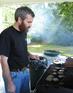 The Big Kahuna at the grill (Click to enlarge)