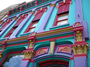 Colorful building (Click to enlarge)