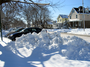 Snow bank with cars (Click to enlarge)